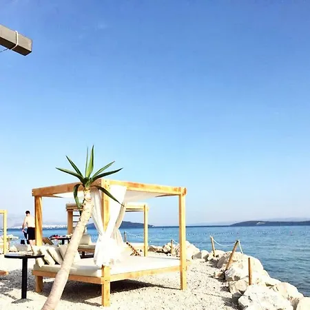 Apartment Mirkec Kastela